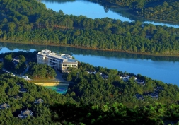 Đà Lạt Edensee Lake Resort & Spa 