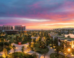 Combo Movenpick Resort Waverly Phú Quốc Trọn Gói + Vé máy bay